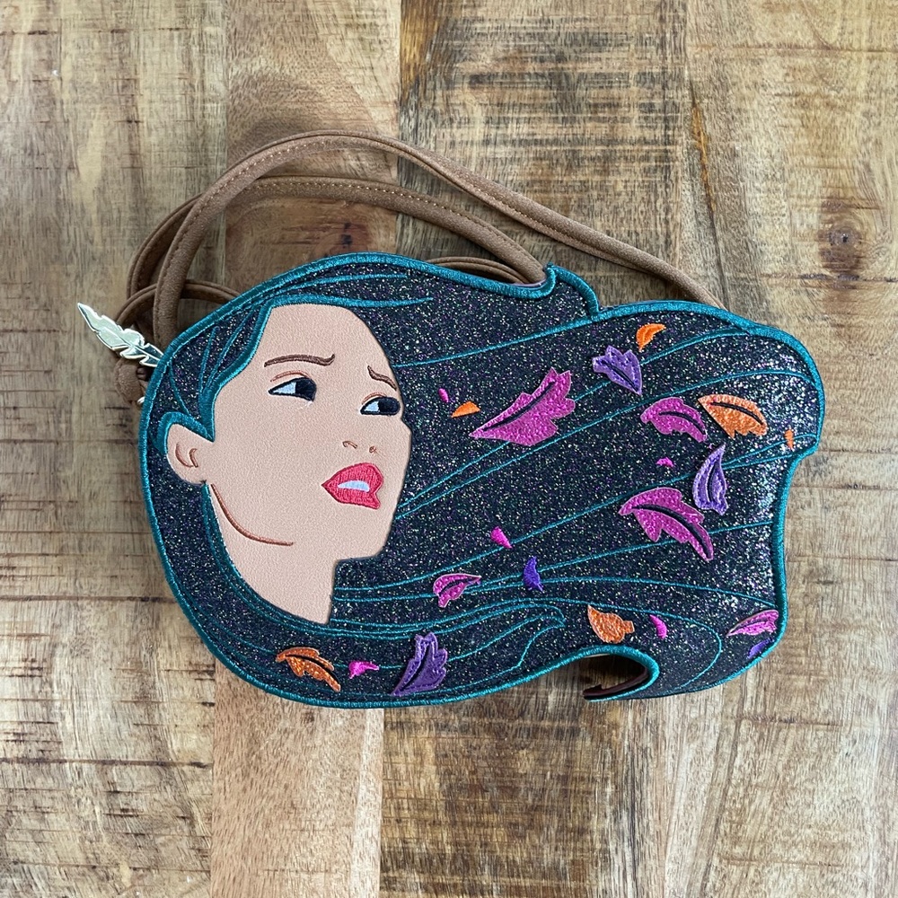 Disney Pocahontas Face Danielle Nicole Crossbody